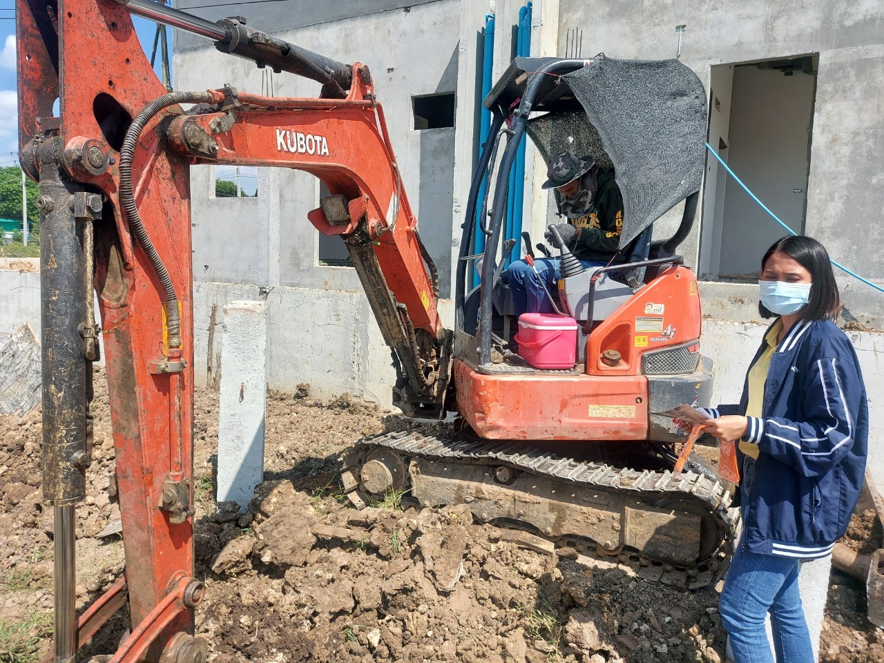 งานขุดวางรากฐานฟุตติ้ง