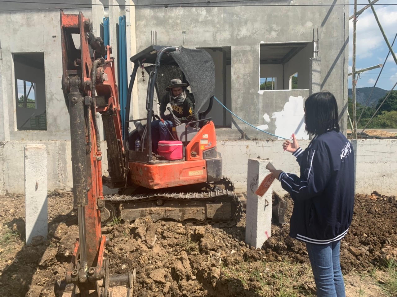 งานขุดวางรากฐานฟุตติ้ง