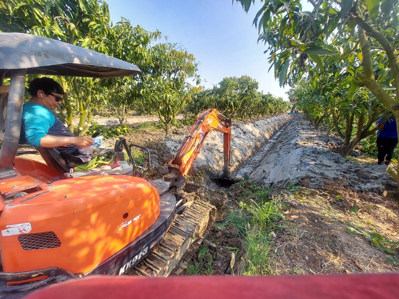 งานวางท่อ ขุดร่อง