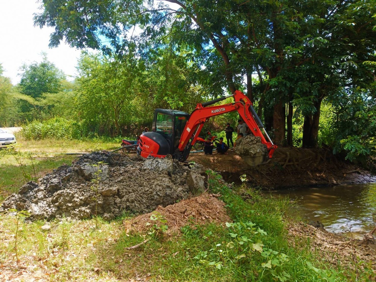 งานปรับพื้นที่