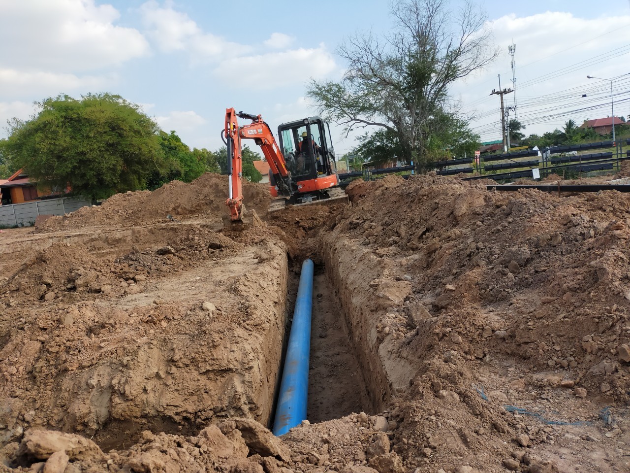 งานวางท่อ ขุดร่อง