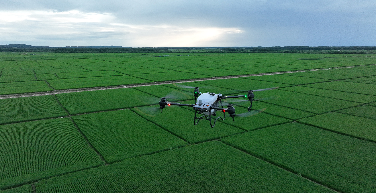 โดรนการเกษตร DJI รุ่น AGRAS T40 - สยามคูโบต้าคอร์ปอเรชั่น ผู้ผลิต ...